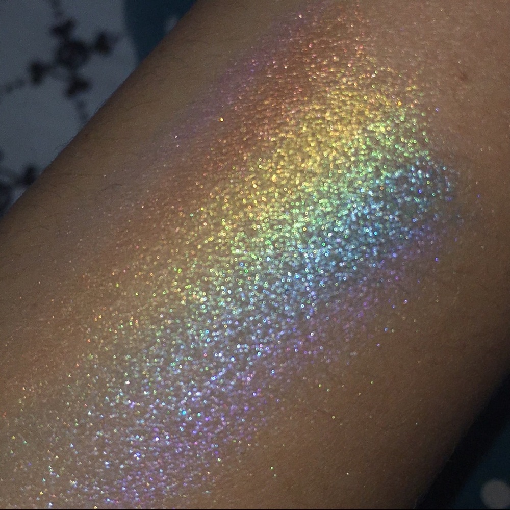 Rainbow highlighter / eyeshadow 💖🌈 pan